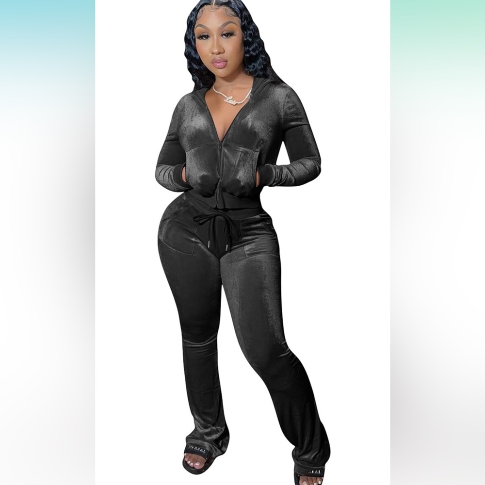 BLACK 2 Piece Velour Tracksuit for Women Zip Up Crop Top Long Pockets -no hood